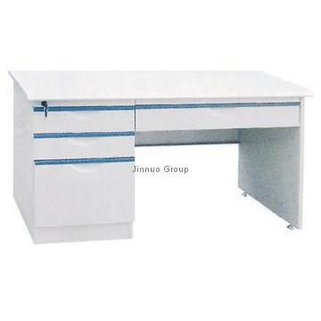Four drawers desk