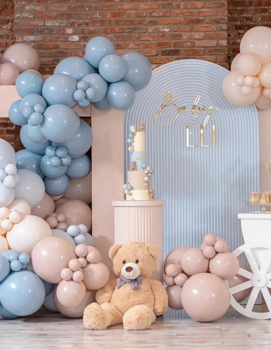 Girl Balloon