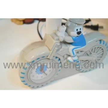 Cartoon Racing Bear Table Light