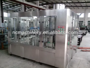 Tea beverage bottle filling machine