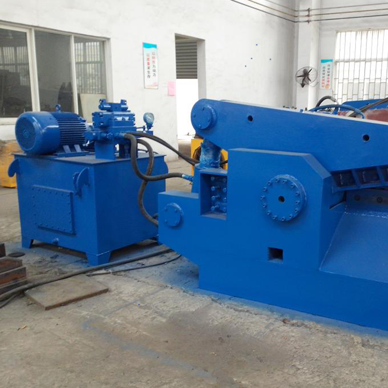 scrap shearing machine