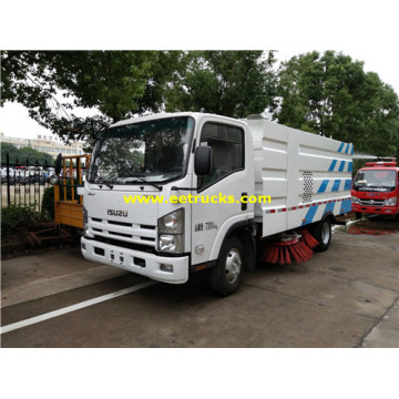 ISUZU 1500 Gallon Road Cleaning Trucks