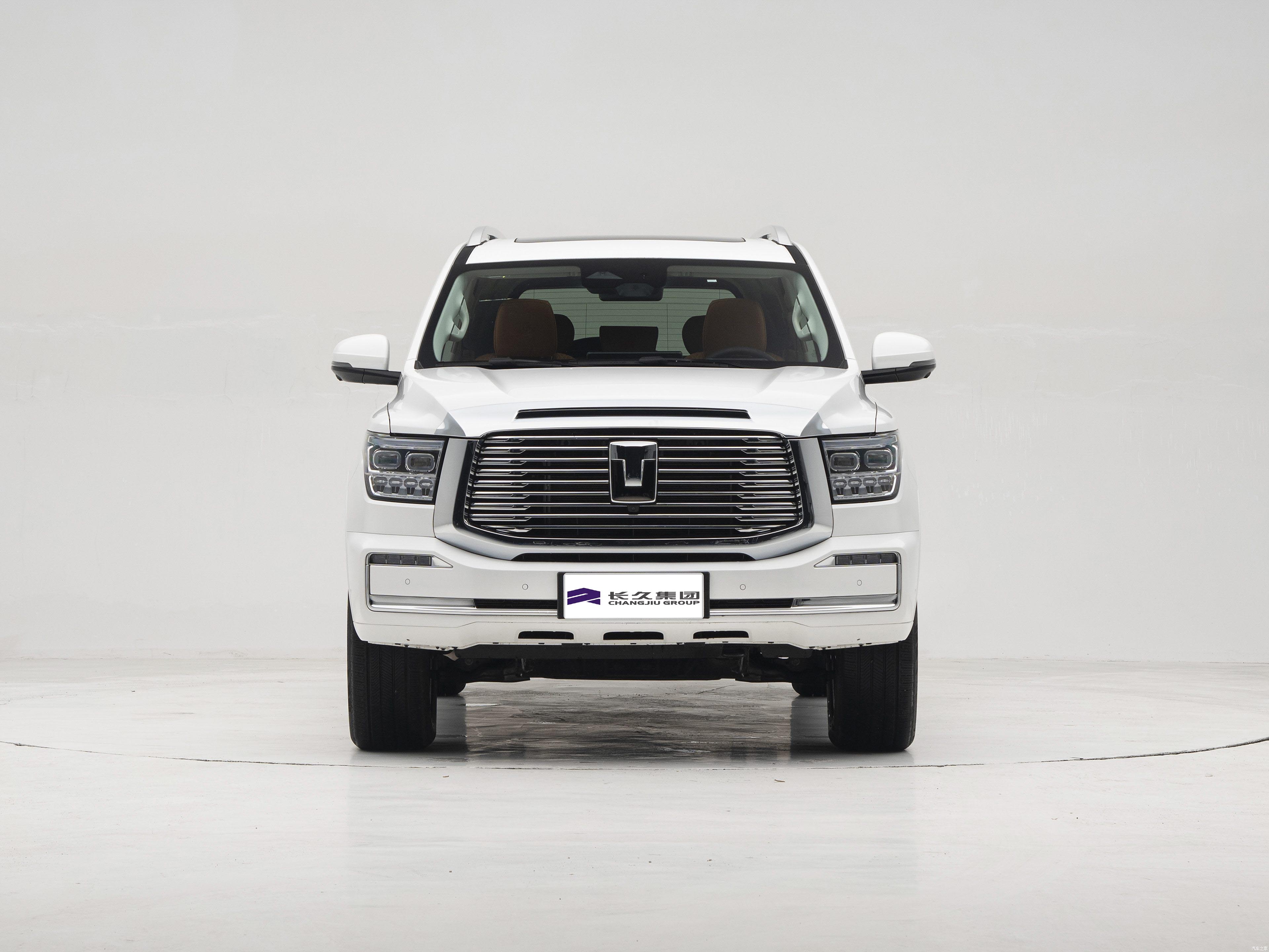 Tank500 2025 Hi4-Z Luxury High Performance SUV