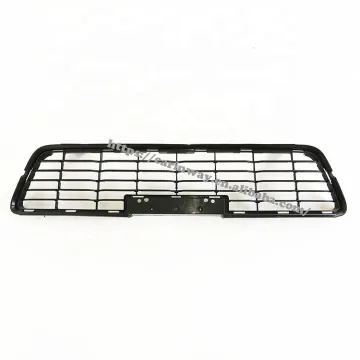 Competitive Price Car Accessories: Chrome Grille for Toyota Hilux Revo 2016