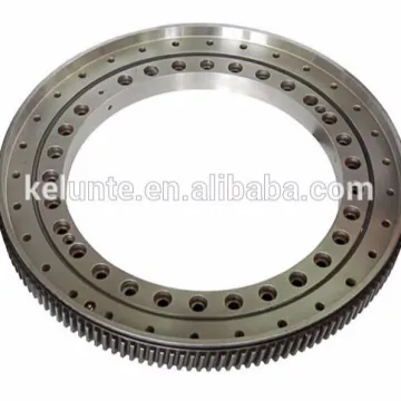 Inner gear slewing bearing for Mining Machinery 720DBS210Y