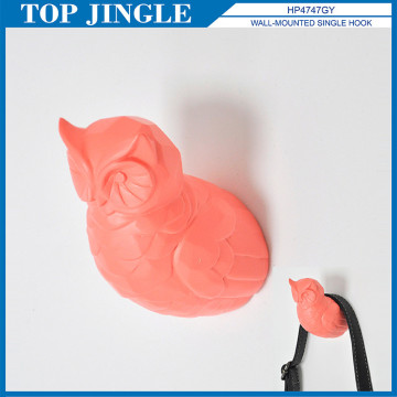 Plastic Orange Owl Shaped Decorative Hook for Garment