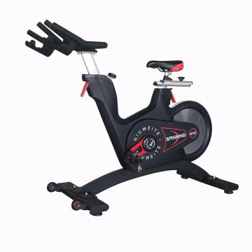 Fitnessstudio -Werbespinnenbike