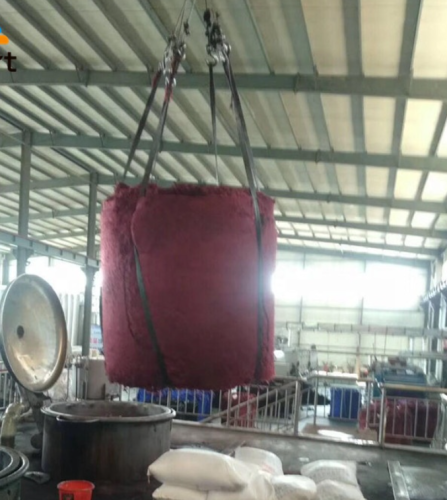 Normal temperature loose fiber dyeing machine