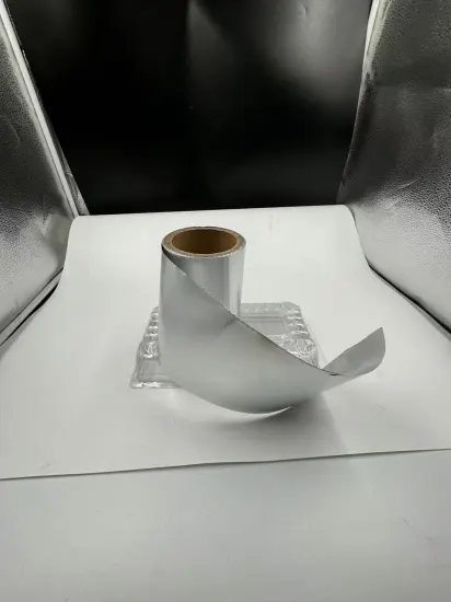 Aluminum foil for food pharmaceutical heat sealing film