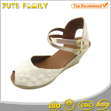 The latest summer cheap shoes wholesale China making