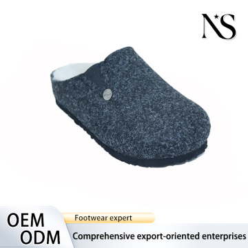 Cozy Dark Gray Clogs for Casual Style