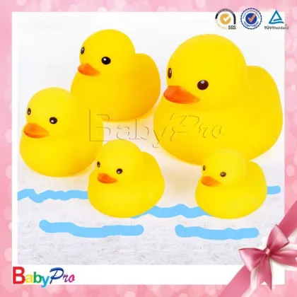 2015 China supplier promotional baby products floating bath duck rubber ducks wholesale plastic duck