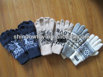 ladies red acrylic knit gloves