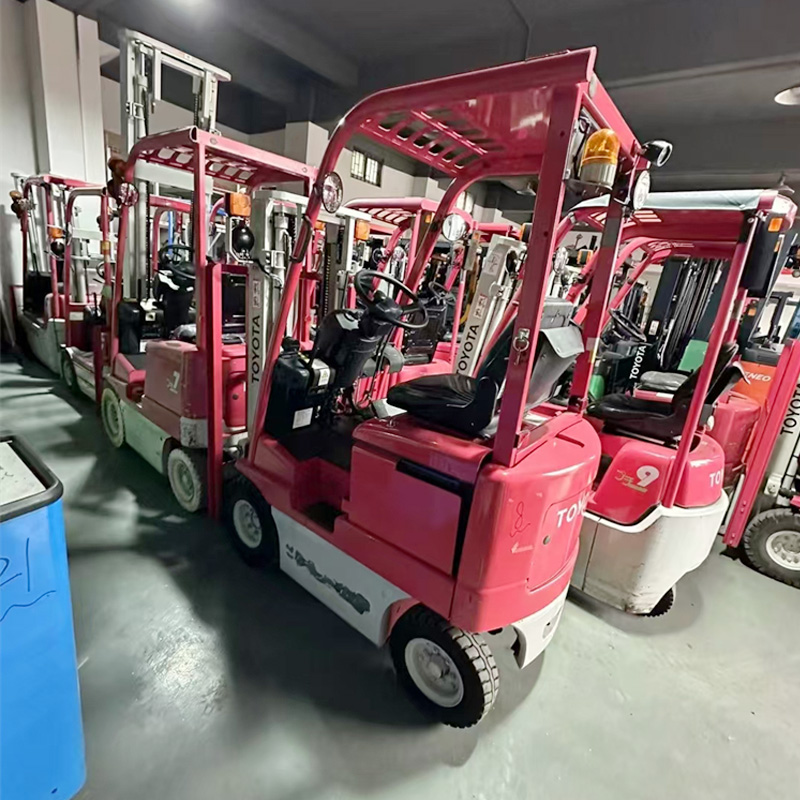 Toyota Electric Counterbalance Forklift