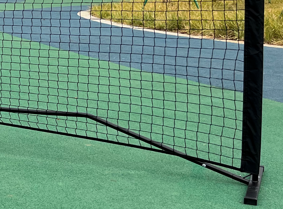 Portable pickle ball post with net
