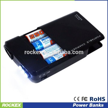 4X AA Battery USB Power Bank Charger Case for Cell Phone battery charge packs