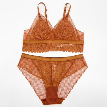 Panty set met gewatteerde bralette voor dames