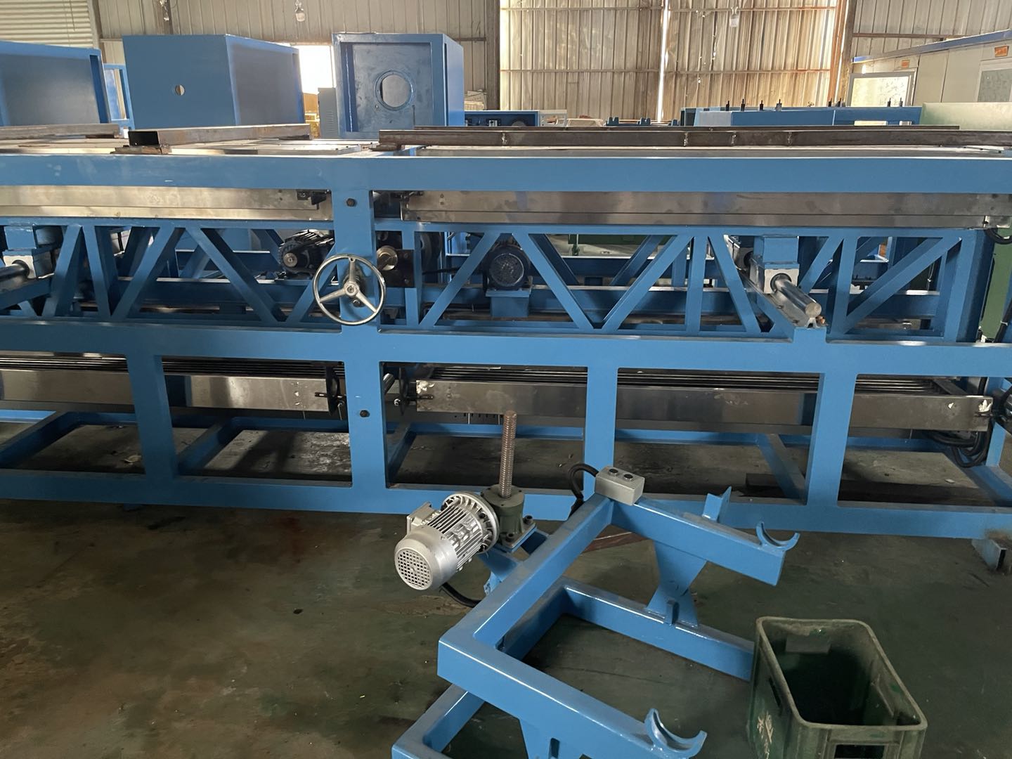 Máquina encintadora de fibra de vidrio eficiente para uso industrial