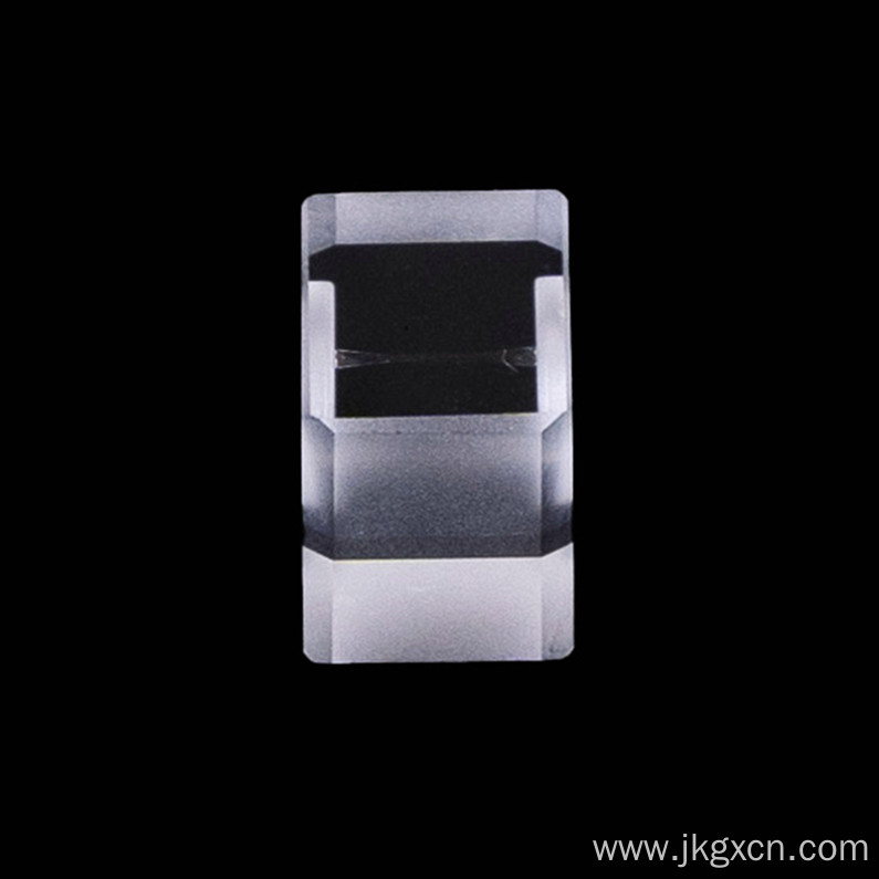 Fused black and white quartz flow cells