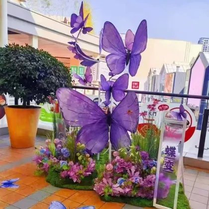 Wire frame satin paper spray-painted butterfly crafts