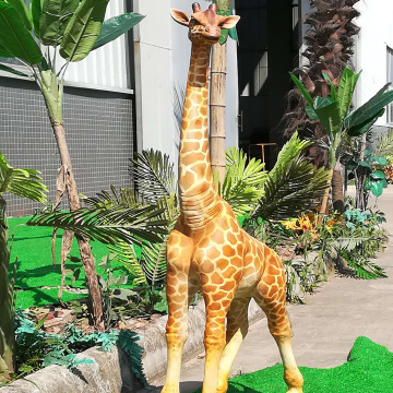 Custom Life-Size Animatronic Giraffes