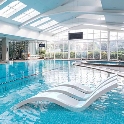 Outdoor Fiberglass Pool Lounger Garden Chaise