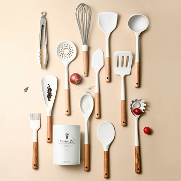 Customized Food Grade Wood and Silicone Kitchen Utensils