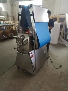 Automatic Stainless Steel Pastry Making Machine Bakery Equipment Dough Sheeter