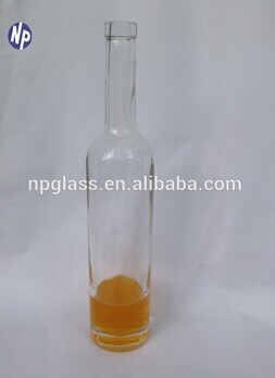 700ml cylinder shaped clear glass vodka bottle with cork