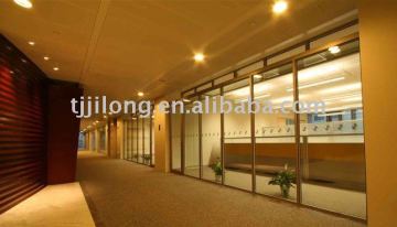 Folding partition wall