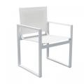 Cadeira de teslin e mesa de alumínio