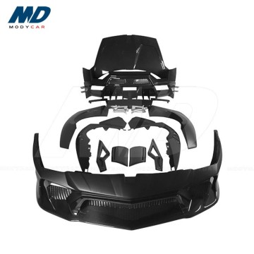 สไตล์เหล็กครึ่งคาร์บอนไฟเบอร์กว้างชุดสำหรับปี 2547-2550 Lamborghini Gallardo