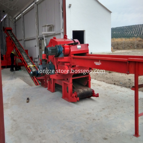 Best Price 6-8t/h 45kw Wood chopping machine