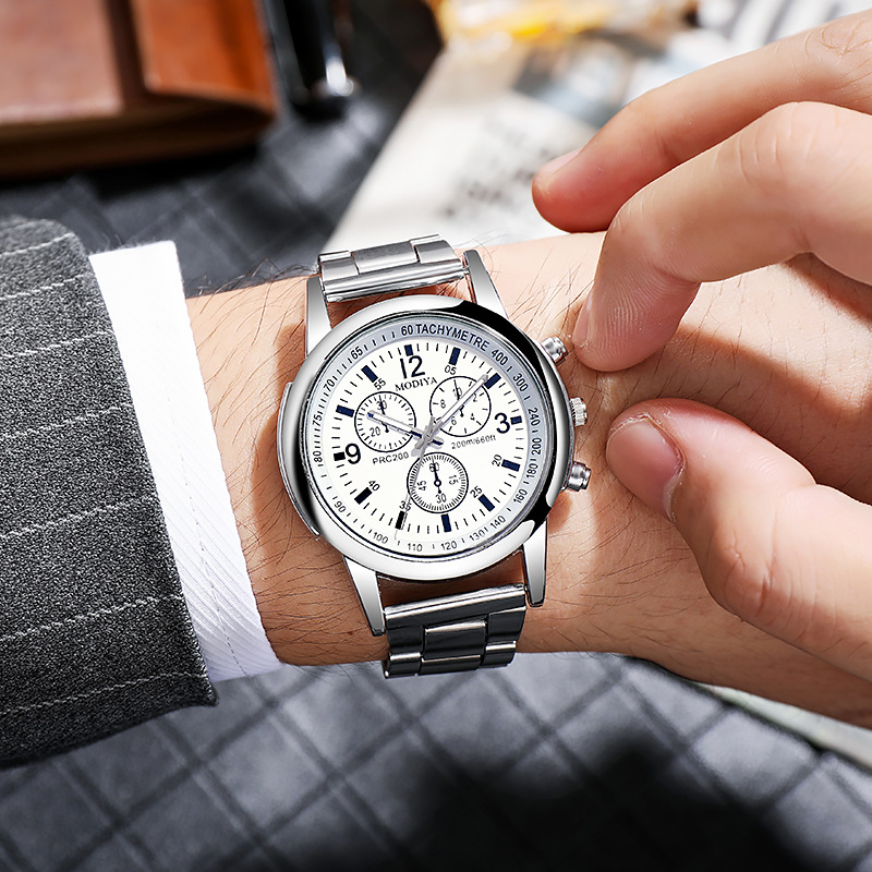 White Business Quartz Watches For Men