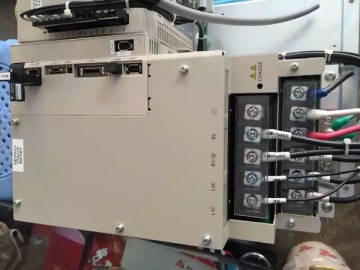 Yaskawa SGDV-470A11A 5.5KW NEW