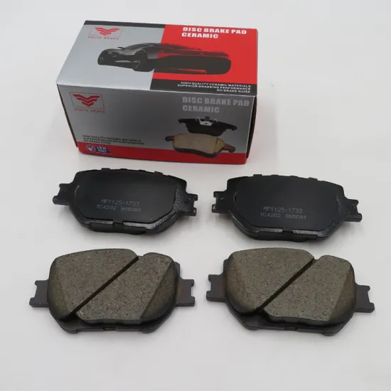 Brake Pads 04465-30280, 04465-30330 for Toyota Crown