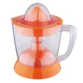 Pequeña cocina con electrodomésticos de electrodomésticos de cítricos de naranja