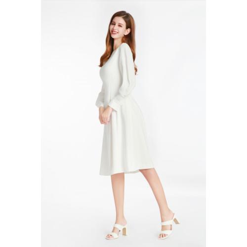 White Long-sleeved Dress with a Small Round Collar