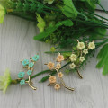 New European and American style autumn and winter beautiful fresh plum delicate fashion brooch female
