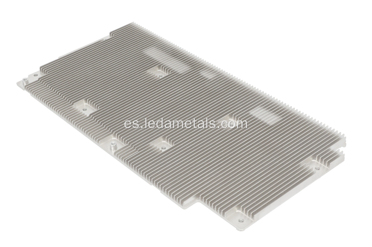 Personalizar el disipador de aleta de extrusión de aluminio CNC