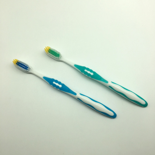 Fabricante de cepillos de dientes de cuidado bucal para adultos Premium Soft DuPont Bristle