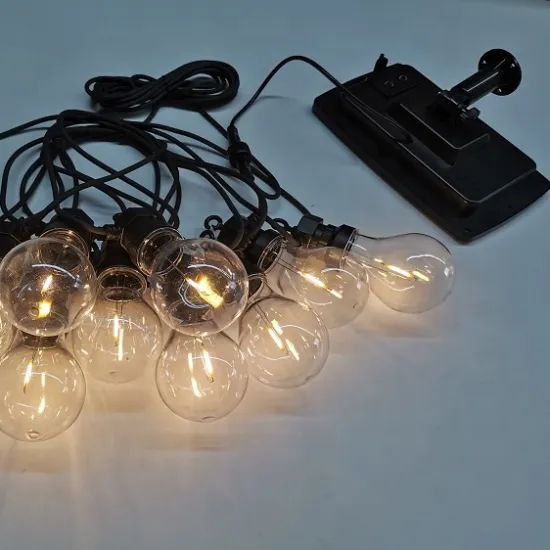 Solar-Powered A19 A60 Filament LED String Lights for Outdoor Garden