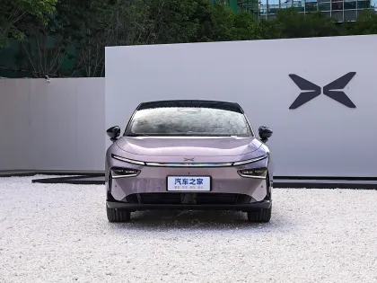 Luxury electric car Xpeng P7