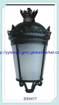 antique outdoor street light