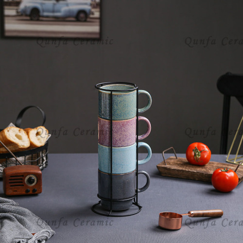 Set of 4 stackable Mugs with wire stand