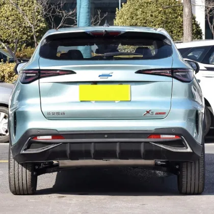 Changan Oushang X5 PLUS 1.5T DCT Pilotage Model SUV