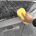 Grandes esponjas de espuma para el lavado de automóviles