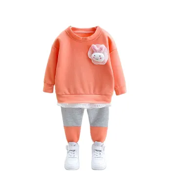 Girls' Autumn Fashion: Loose-Fit Long Sleeve Dresses with Pleated Details and Thin Yarn Skirts - Perfect Children's Clothing for Little Princesses