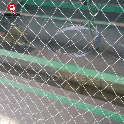 Chain Link Mesh Fence Custom Pvc Chain Link Cyclone Wire Fence Manufactory