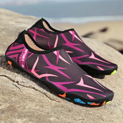 Outdoor quick-drying upstream shoes